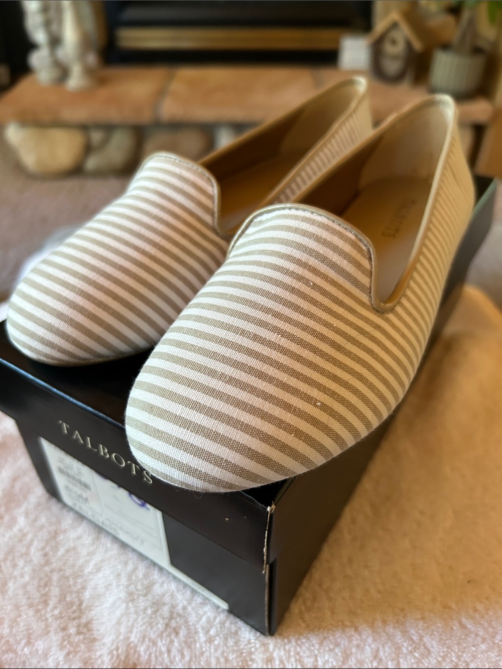 Talbots Zeldias Beige and White Striped Slip-On Ballet Flats, Size 6.5, NWT